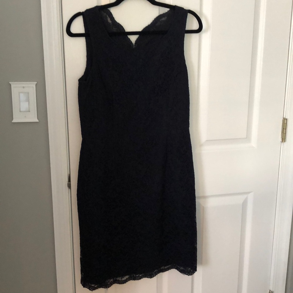 Lace Banana Republic Shift Dress! Navy!